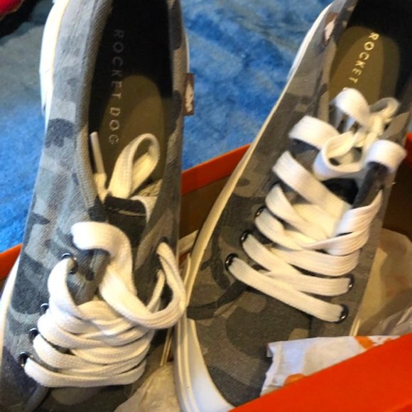 Rocket Dog Shoes - 🚀 Rocket Dog Camo Sneaker